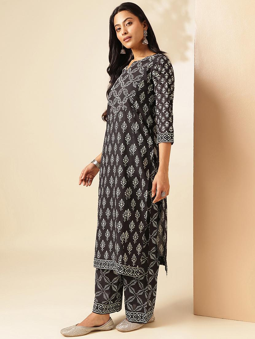 women three quarter sleeve kurta palazzo set - 21909925 - Standard Image - 1