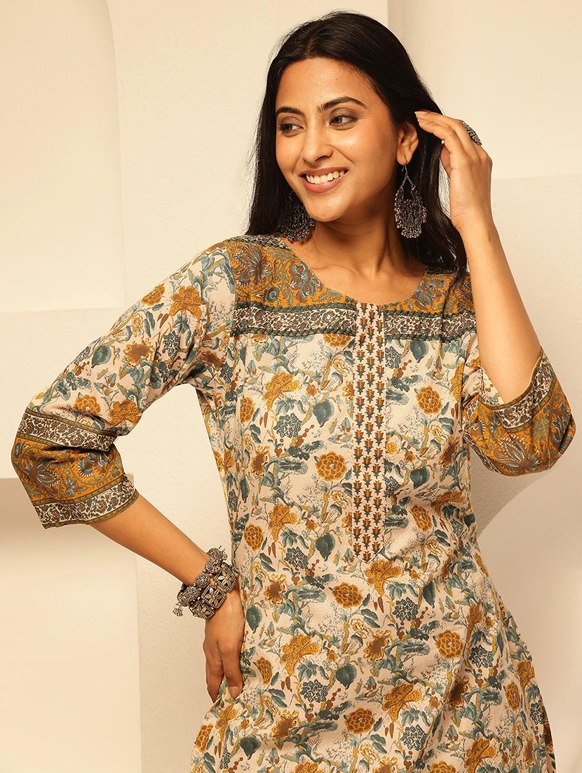 women three quarter sleeve kurta palazzo with dupatta set - 21909938 - Standard Image - 4
