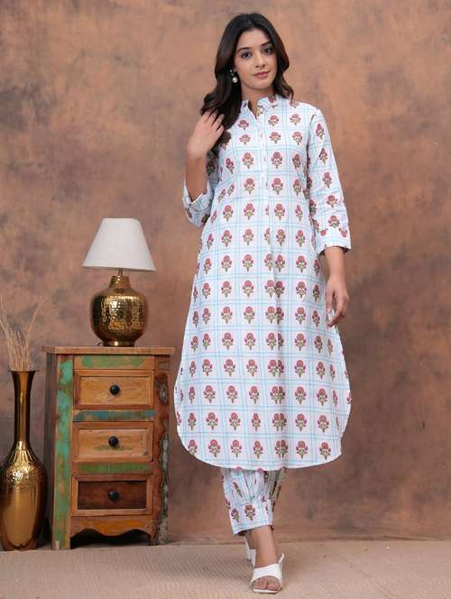 women white three quarter sleeve kurta salwar set - 21910088 -  Standard Image - 0