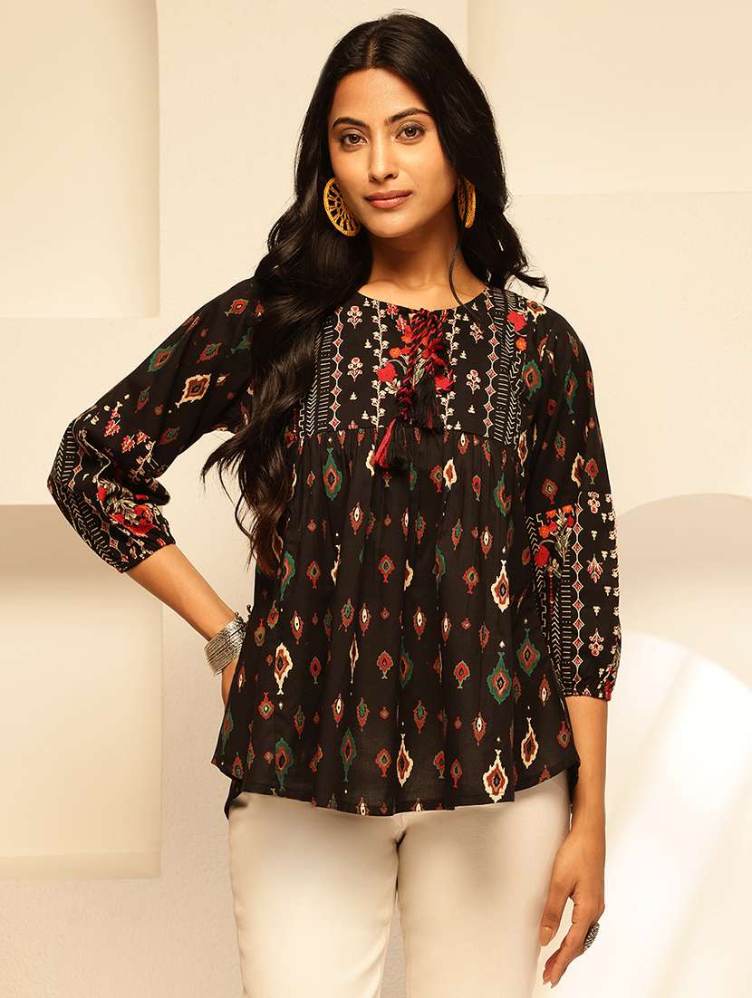 women printed tie-up neck a-line kurti - 21910120 -  Zoom Image - 0