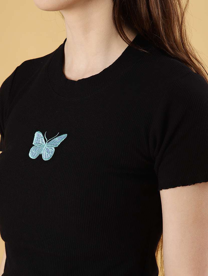 women solid with work round neck t-shirt - 21910294 -  Standard Image - 4