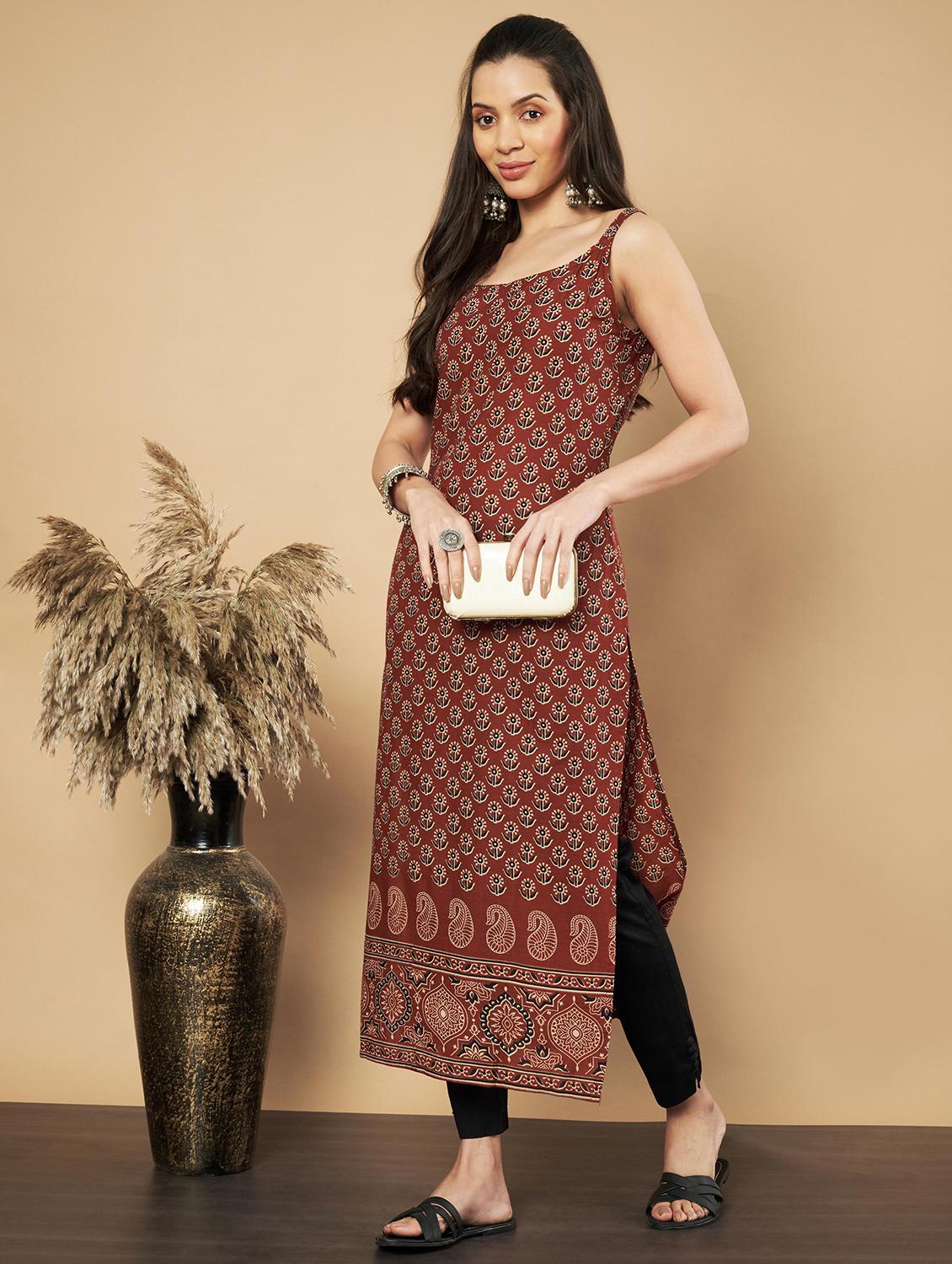 women floral printed sleeveless straight kurta - 21910390 - Standard Image - 1