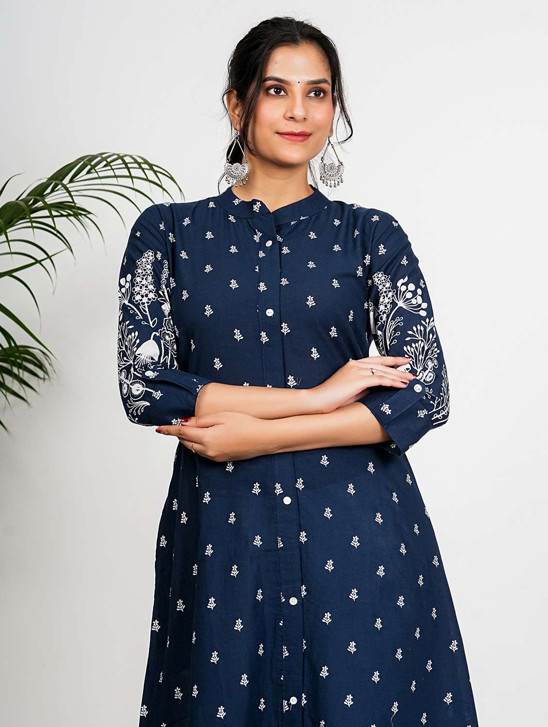 women printed three quarter sleeve a-line kurta - 21910402 -  Standard Image - 4