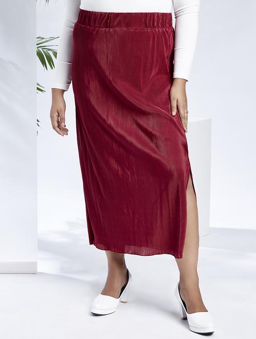 globus gloplus women maroon mid-rise accodian pleats side slits plus size straight maxi skirt - 21910561 - Standard Image - 0