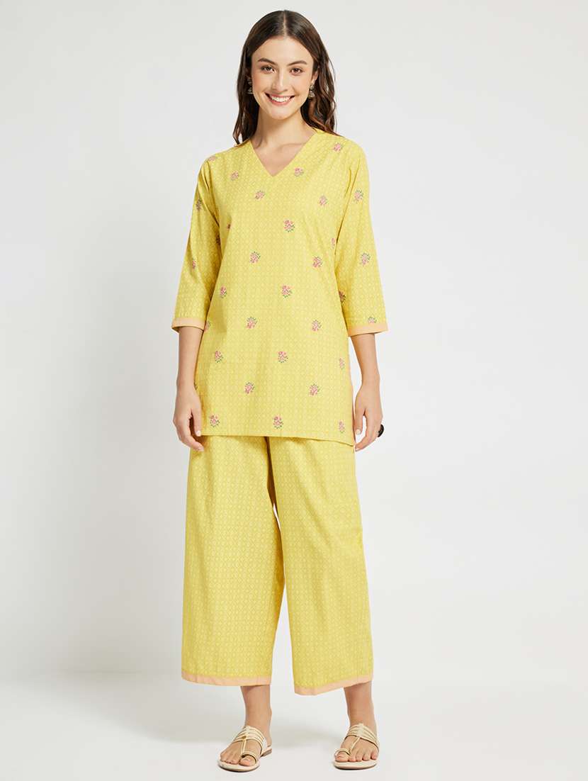 women three quarter sleeve ethnic co ord set