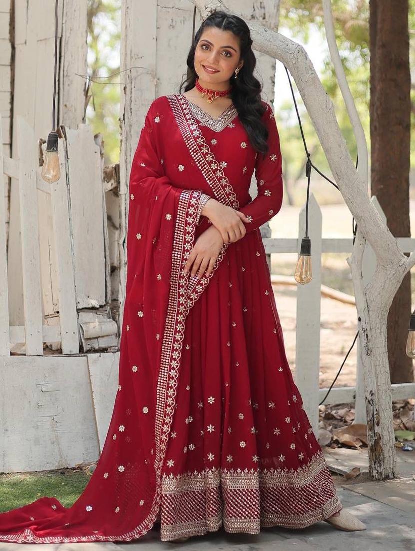 women embroidered long sleeve anarkali kurta dupatta set
