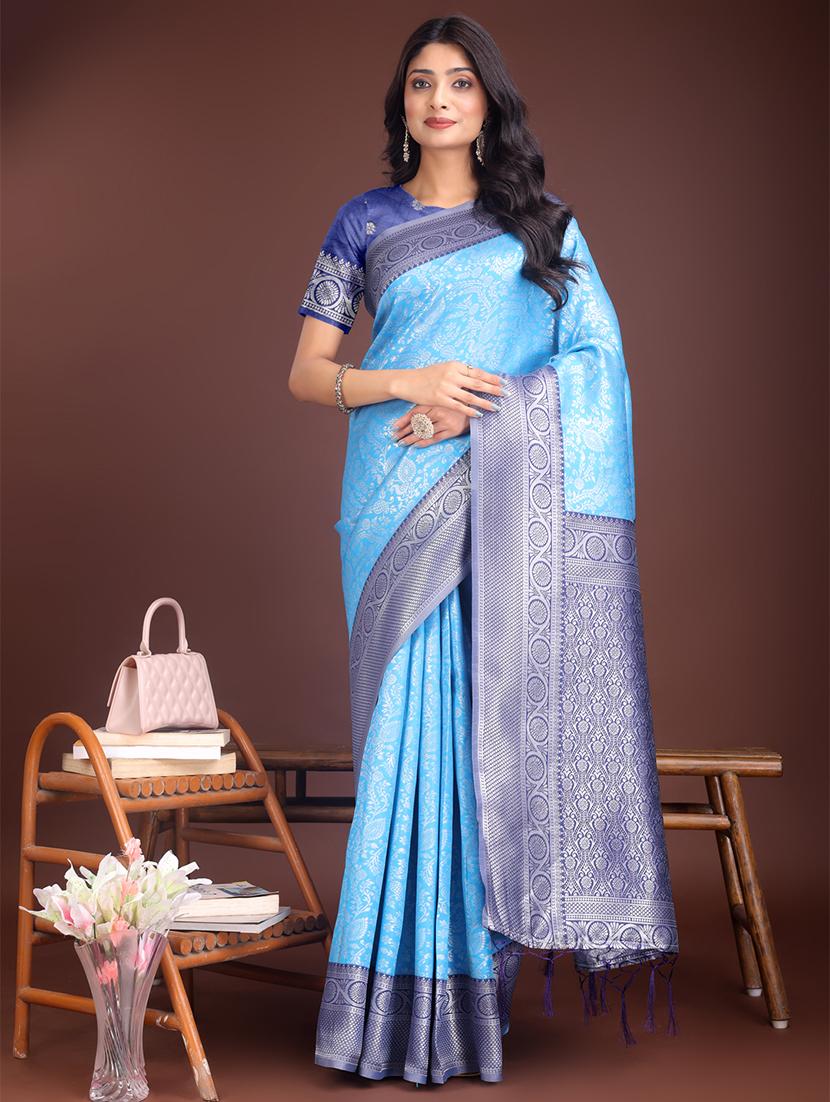 women self design bordered saree with blouse - 21911483 -  Zoom Image - 0