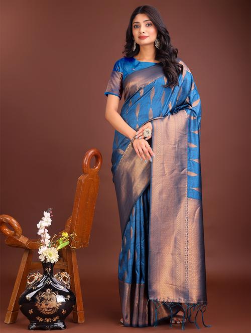 women self design bordered saree with blouse - 21911497 - Standard Image - 0