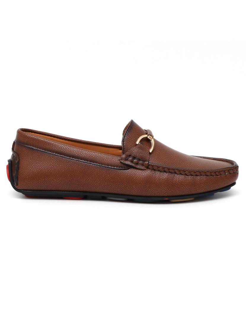 men brown solid slip on horsebit loafer - 21911731 - Standard Image - 4