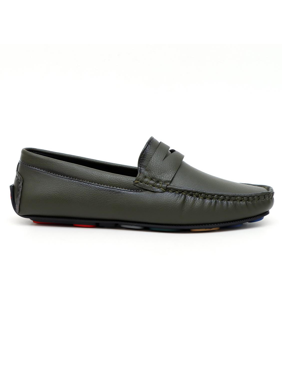 men olive solid slip on loafer - 21911733 - Standard Image - 4