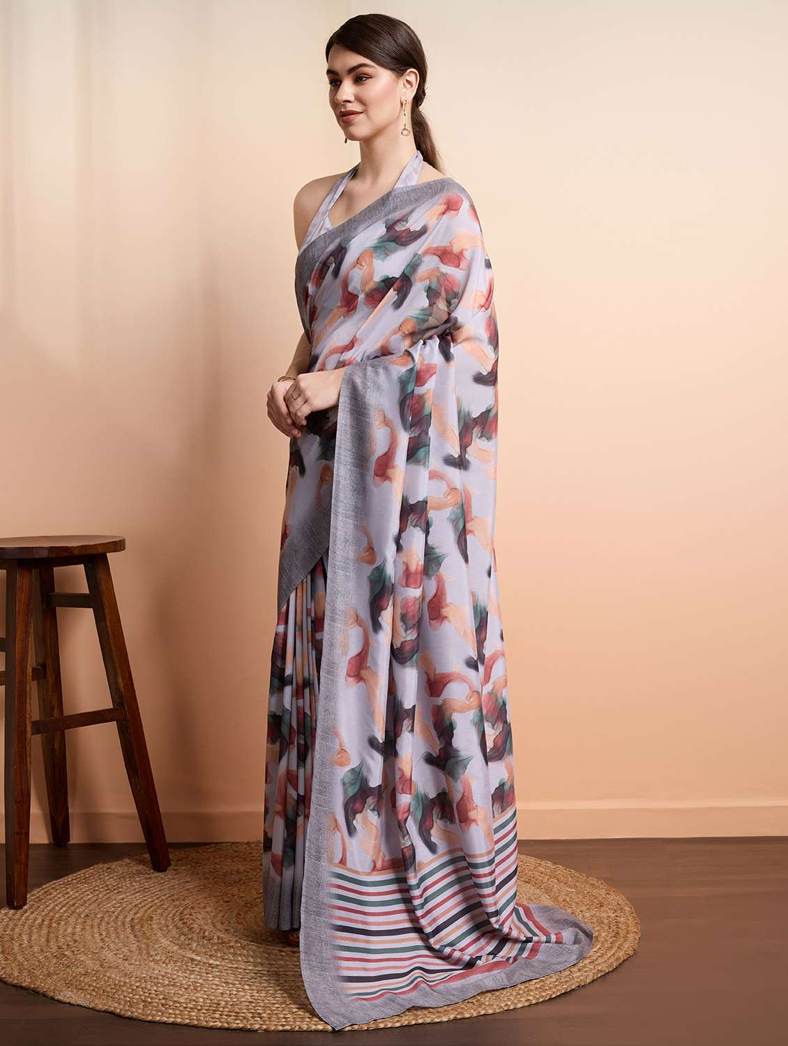 women printed casual wear saree with blouse - 21911836 -  Standard Image - 1