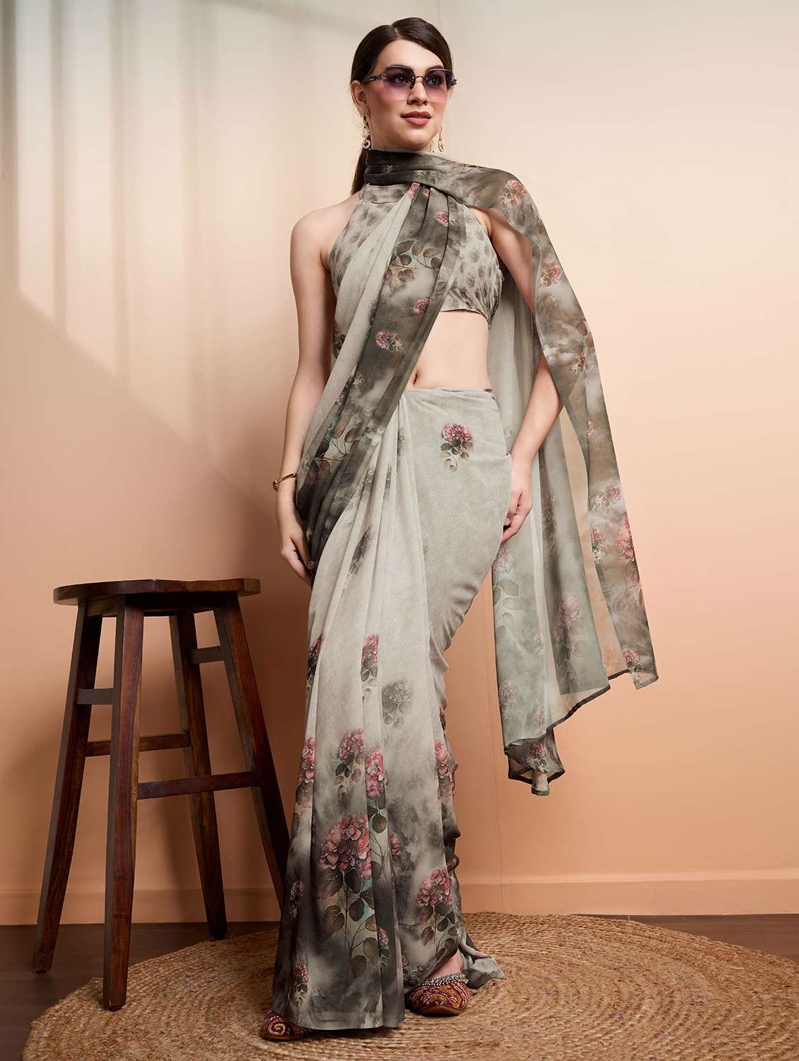 women printed casual wear saree with blouse