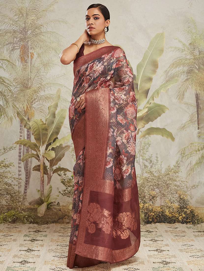 women floral printed bordered saree with blouse