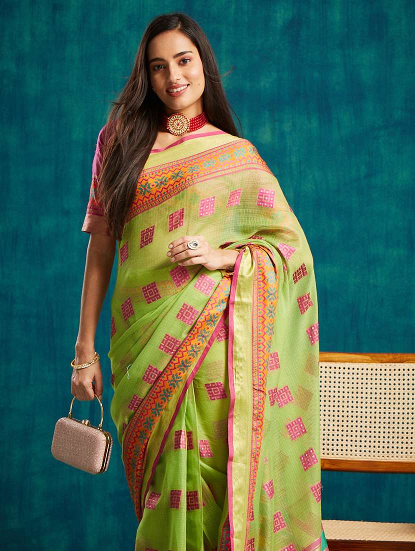 women self design ready to wear saree with blouse - 21911915 - Standard Image - 4