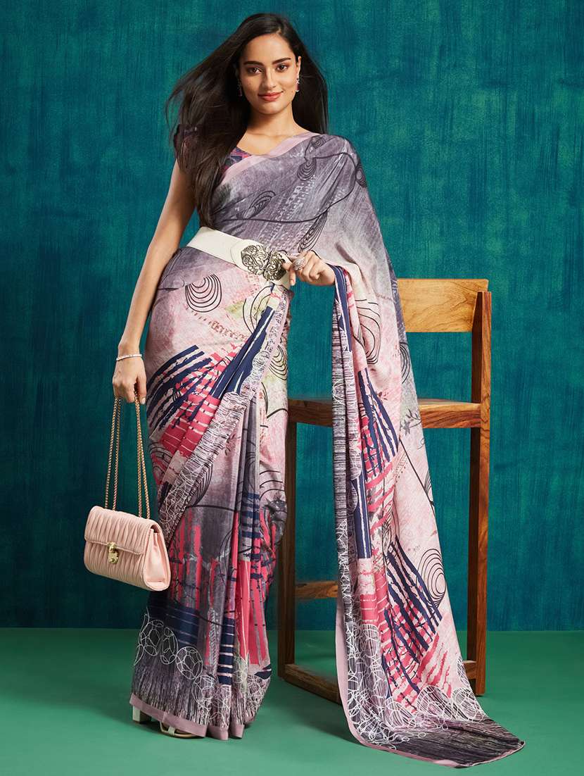 women printed casual wear saree with blouse