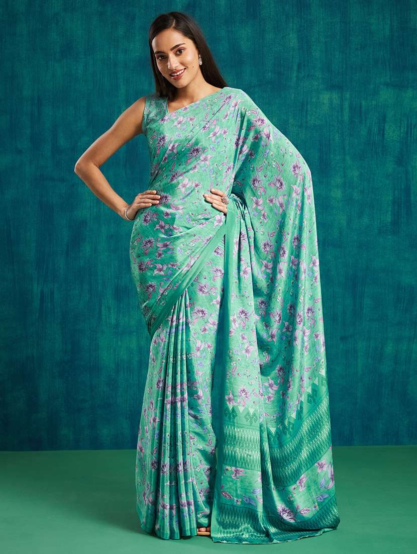 women printed casual wear saree with blouse