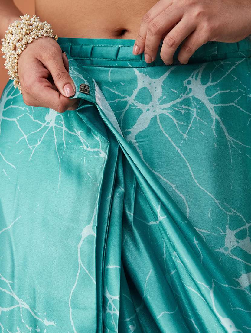 women printed ready to wear saree with blouse - 21912097 -  Standard Image - 4