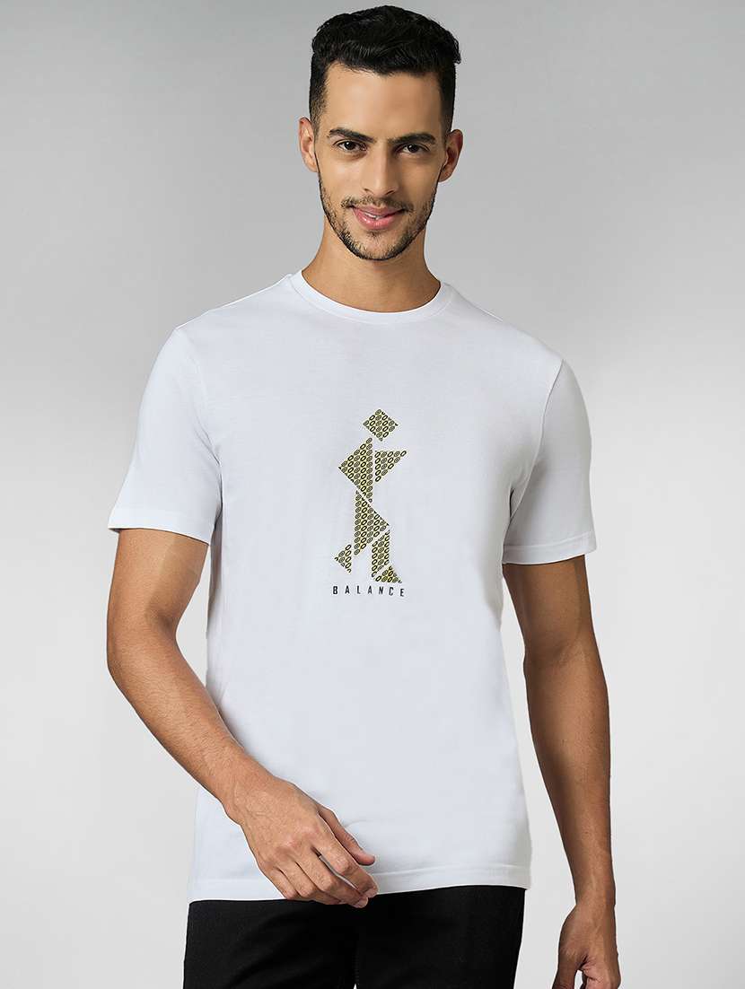 men front print round neck regular fit t-shirt - 21913127 -  Standard Image - 1