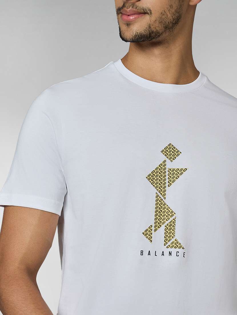 men front print round neck regular fit t-shirt - 21913127 -  Standard Image - 4