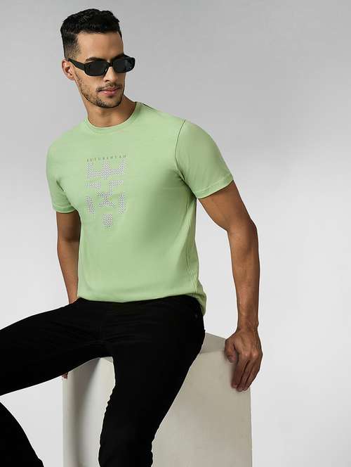 men front print round neck regular fit t-shirt - 21913132 - Standard Image - 0