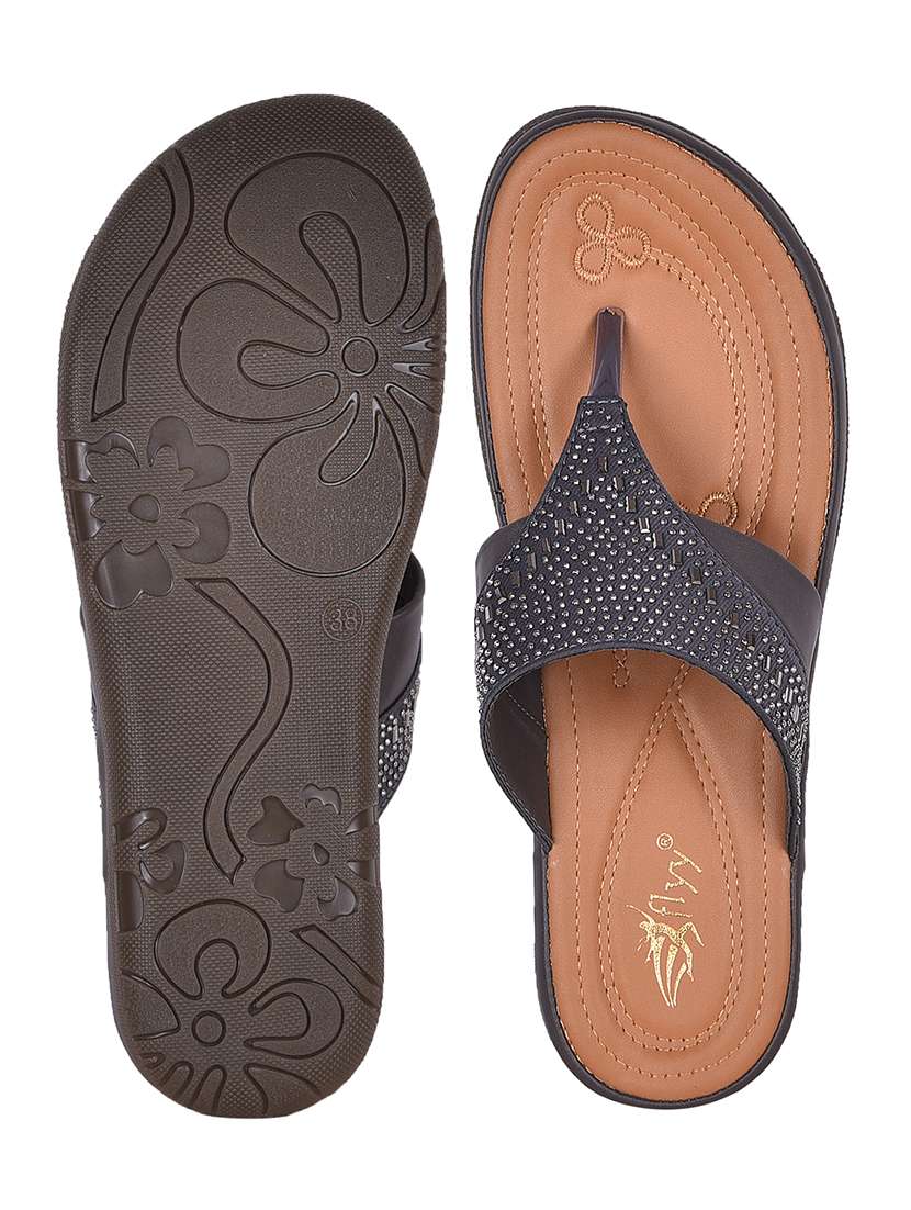 women embellished toe separator sandal - 21913190 -  Standard Image - 4