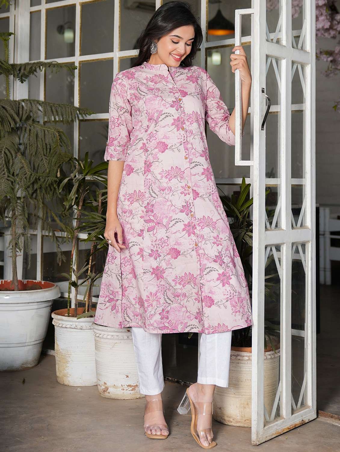 women three quarter sleeve a-line kurta - 21913193 -  Standard Image - 1