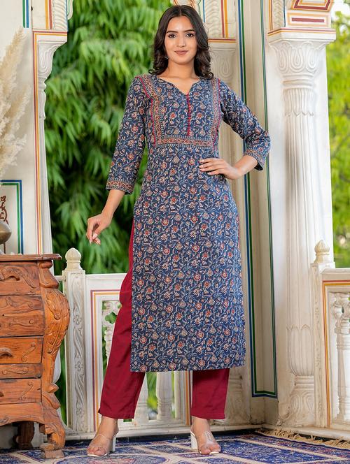 women three quarter sleeve straight kurta - 21913196 -  Standard Image - 0