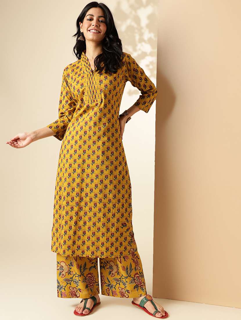 women three quarter sleeve kurta palazzo set