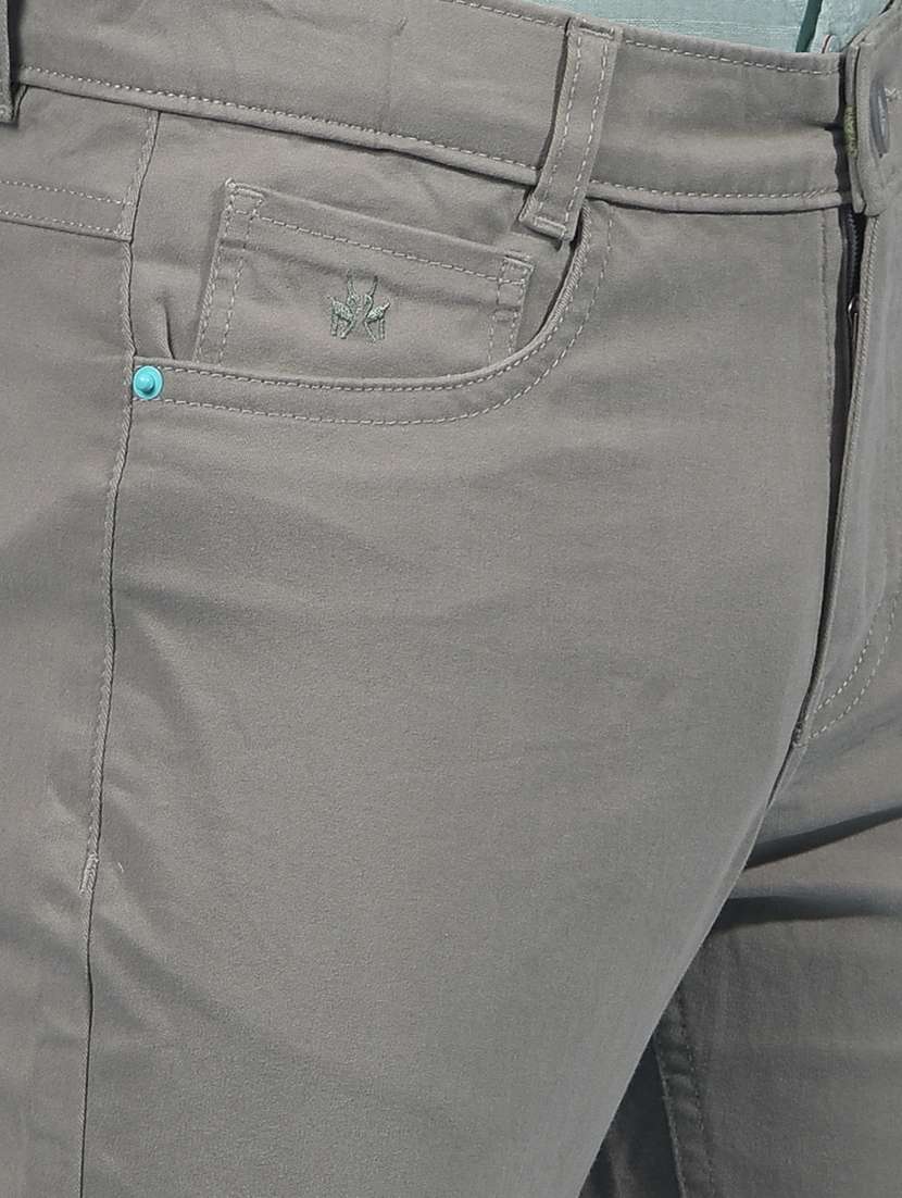 boys solid mid rise slim fit chino - 21913515 -  Standard Image - 4