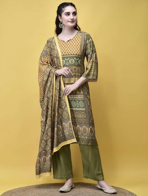Women Three Quarter Sleeve Kurta Pant With Dupatta Set