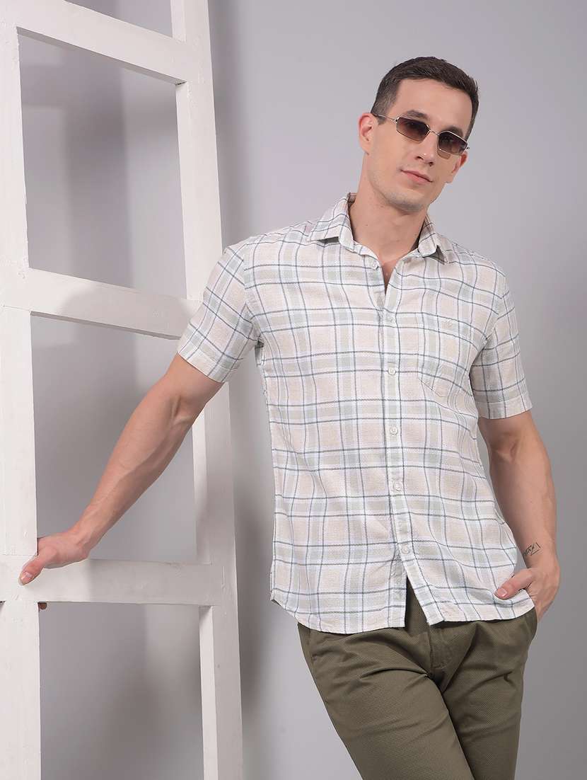 men checkered short sleeve slim fit casual shirt