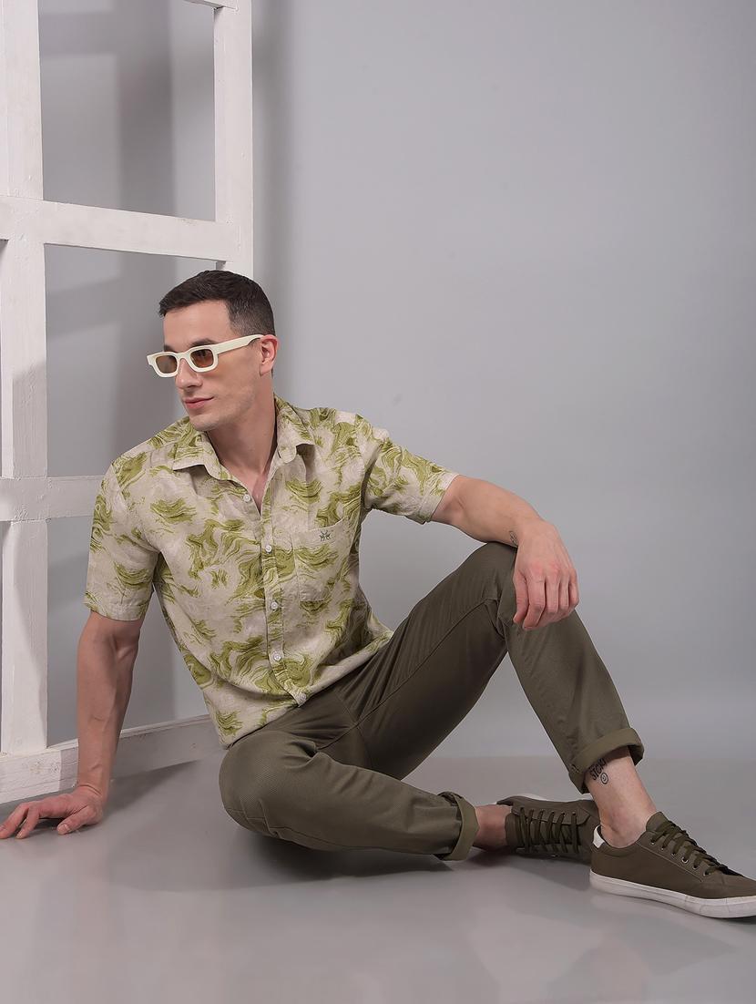 men printed short sleeve slim fit casual shirt - 21914304 - Standard Image - 4