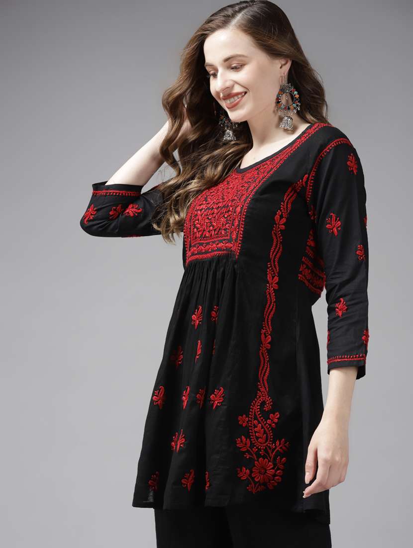 women three quarter sleeve chikankari a-line kurti - 21914487 -  Standard Image - 1
