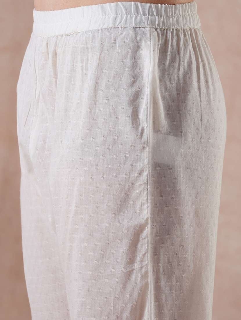 women three quarter sleeve kurta pant set - 21915403 -  Standard Image - 4