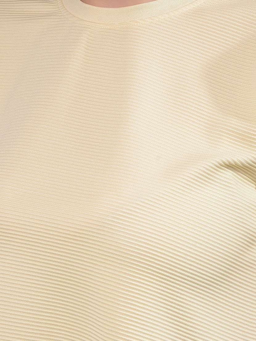 women solid short sleeves crop top - 21916111 -  Standard Image - 4