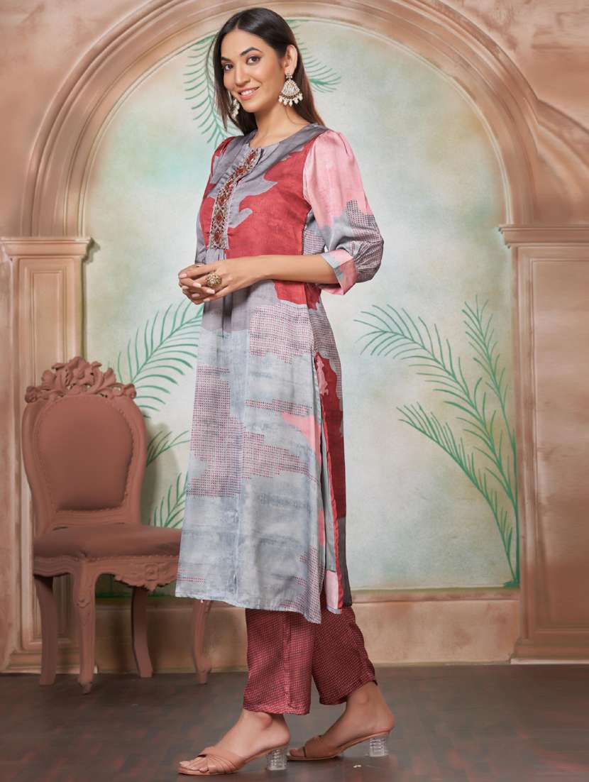women three quarter sleeve kurta pant set - 21916157 -  Standard Image - 1