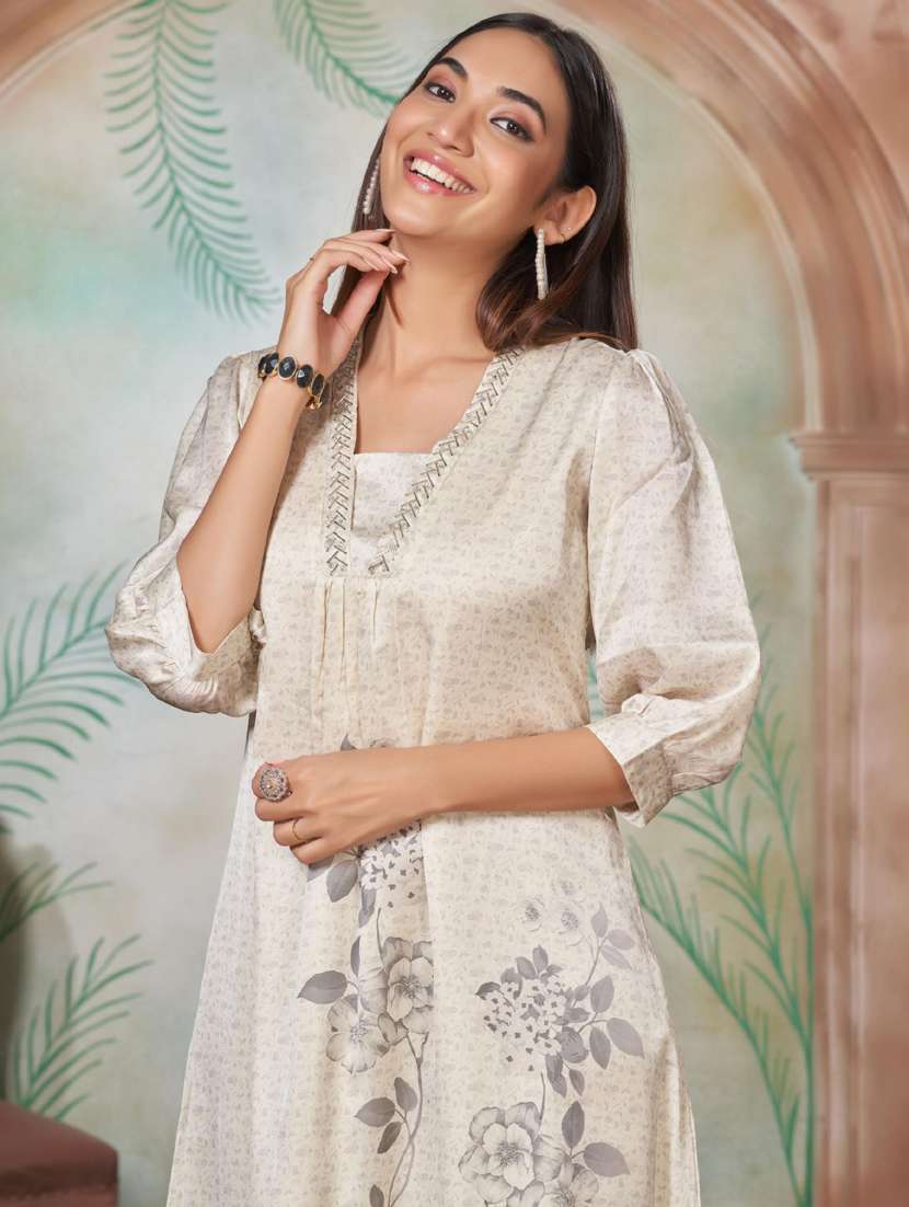 women three quarter sleeve kurta pant set - 21916161 - Standard Image - 4