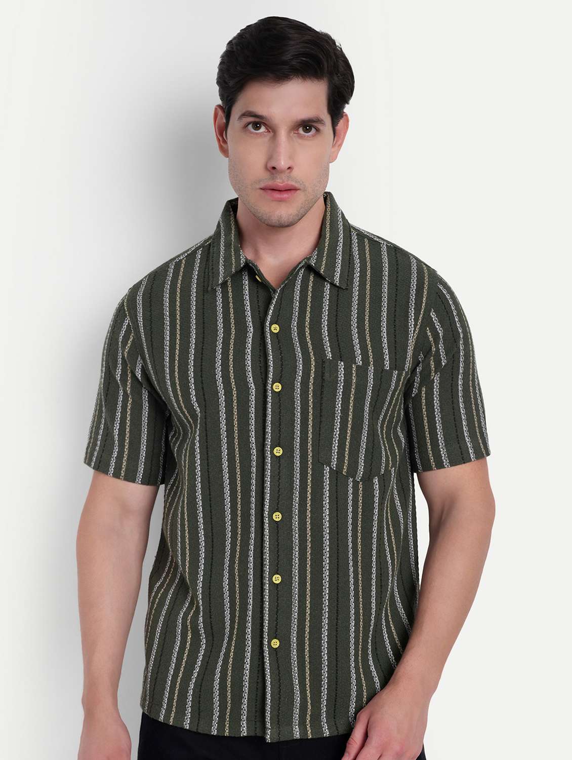 men seff design short sleeve regular fit casual shirt