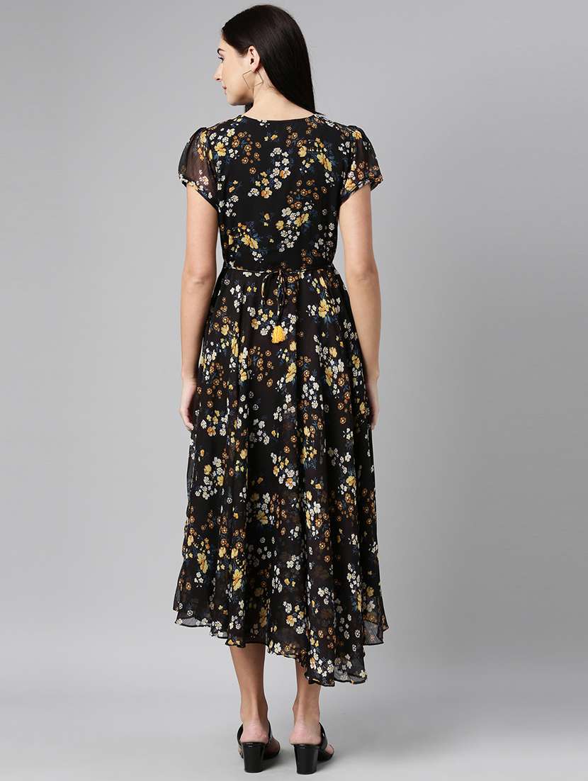 women black floral printed short sleeve fit & flare dress - 21916454 -  Standard Image - 4