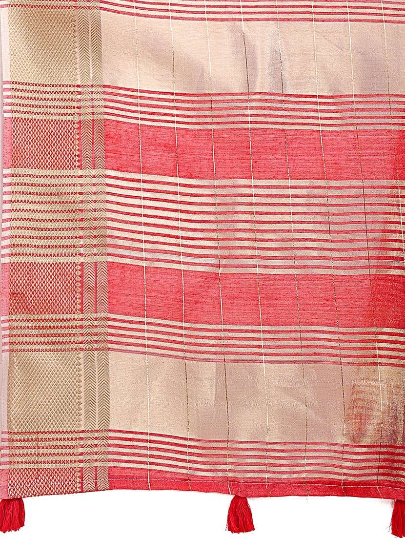 women checkered bordered saree with blouse - 21916605 -  Standard Image - 4