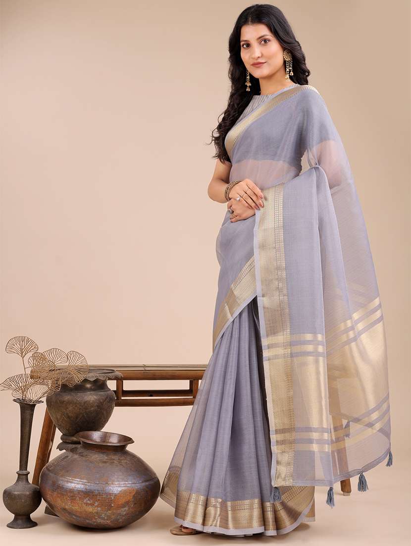 women solid with bordered saree with blouse - 21916627 -  Standard Image - 1