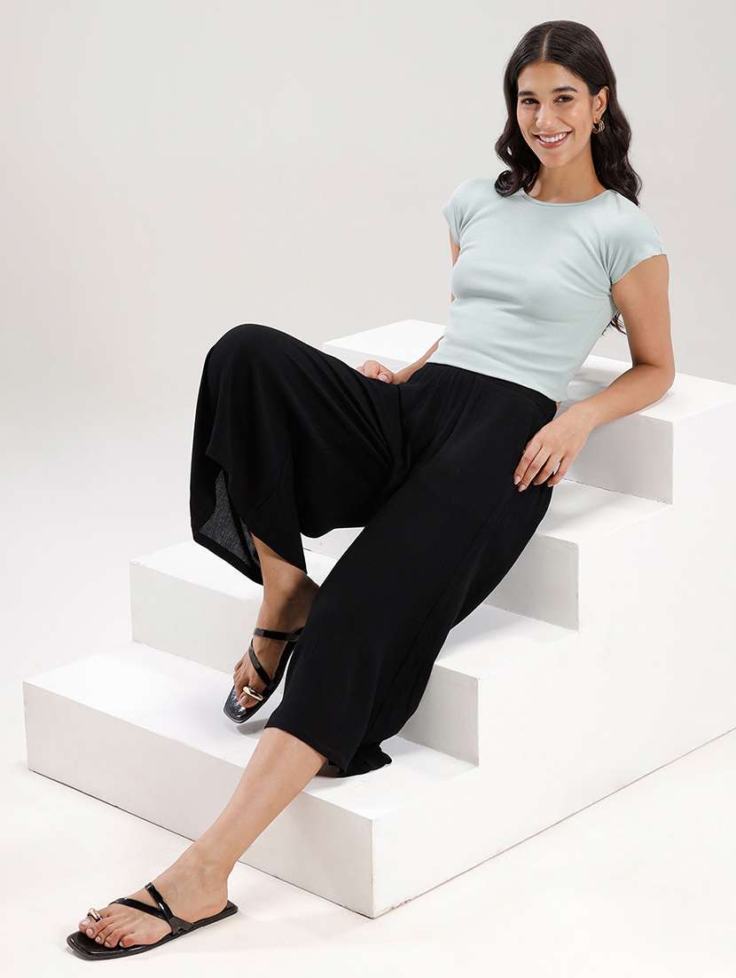 women light blue solid short sleeve crop top - 21916985 -  Standard Image - 4