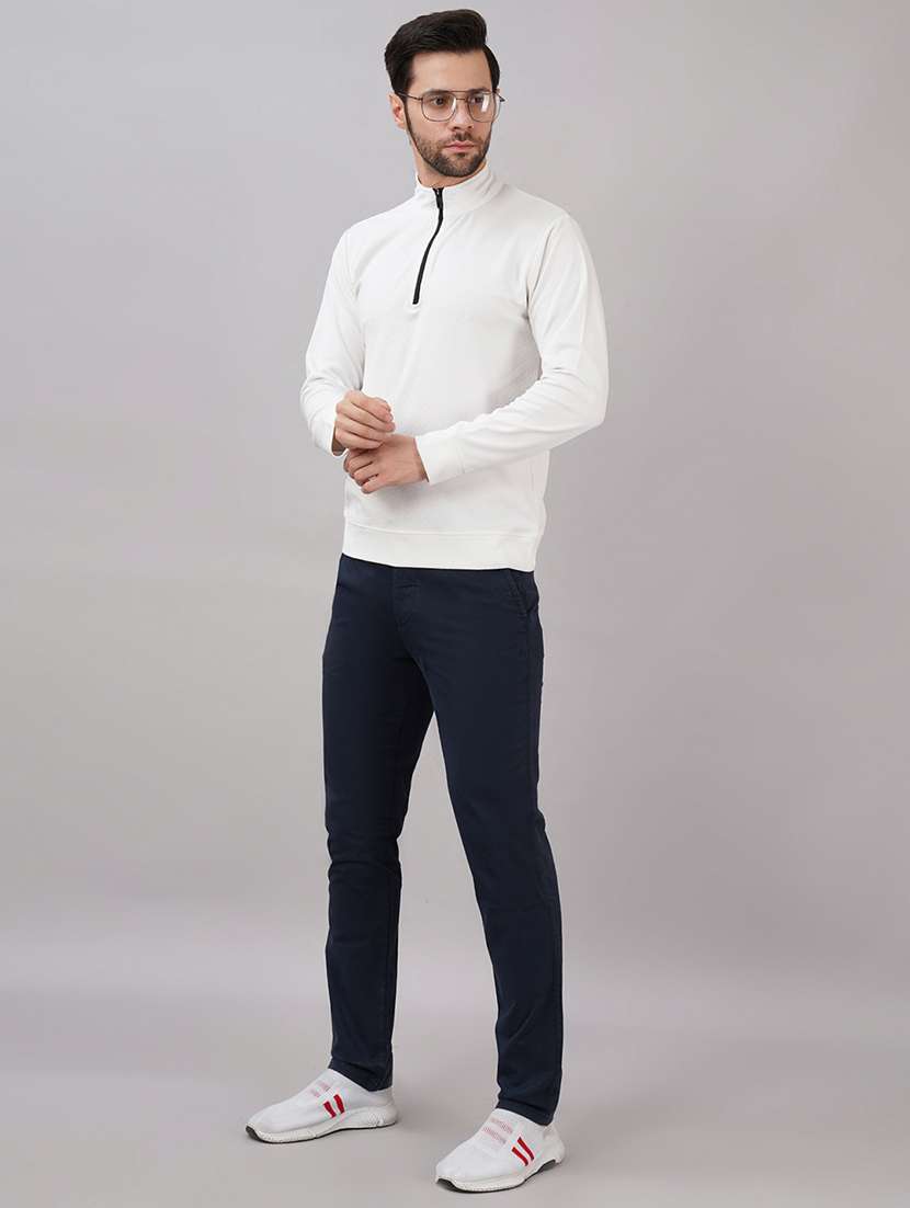 men solid mid rise slim fit chinos  - 21917053 -  Standard Image - 4