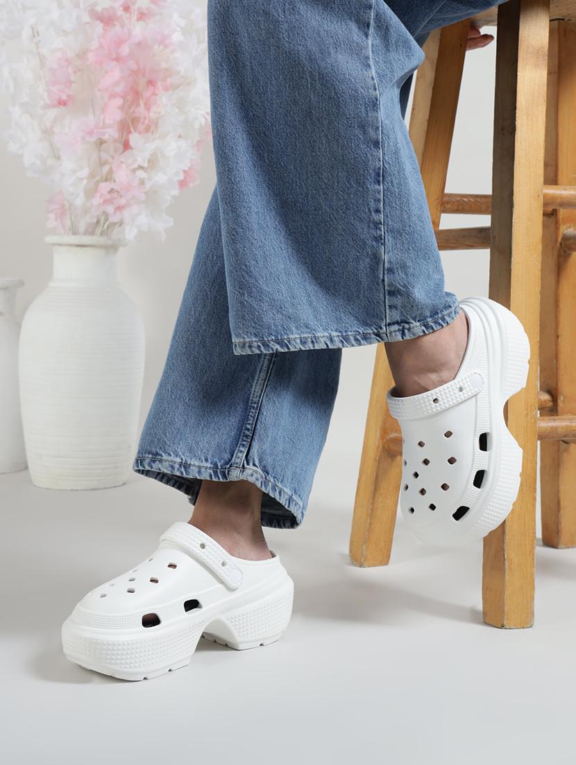 women solid slip on clogs - 21917866 -  Zoom Image - 0