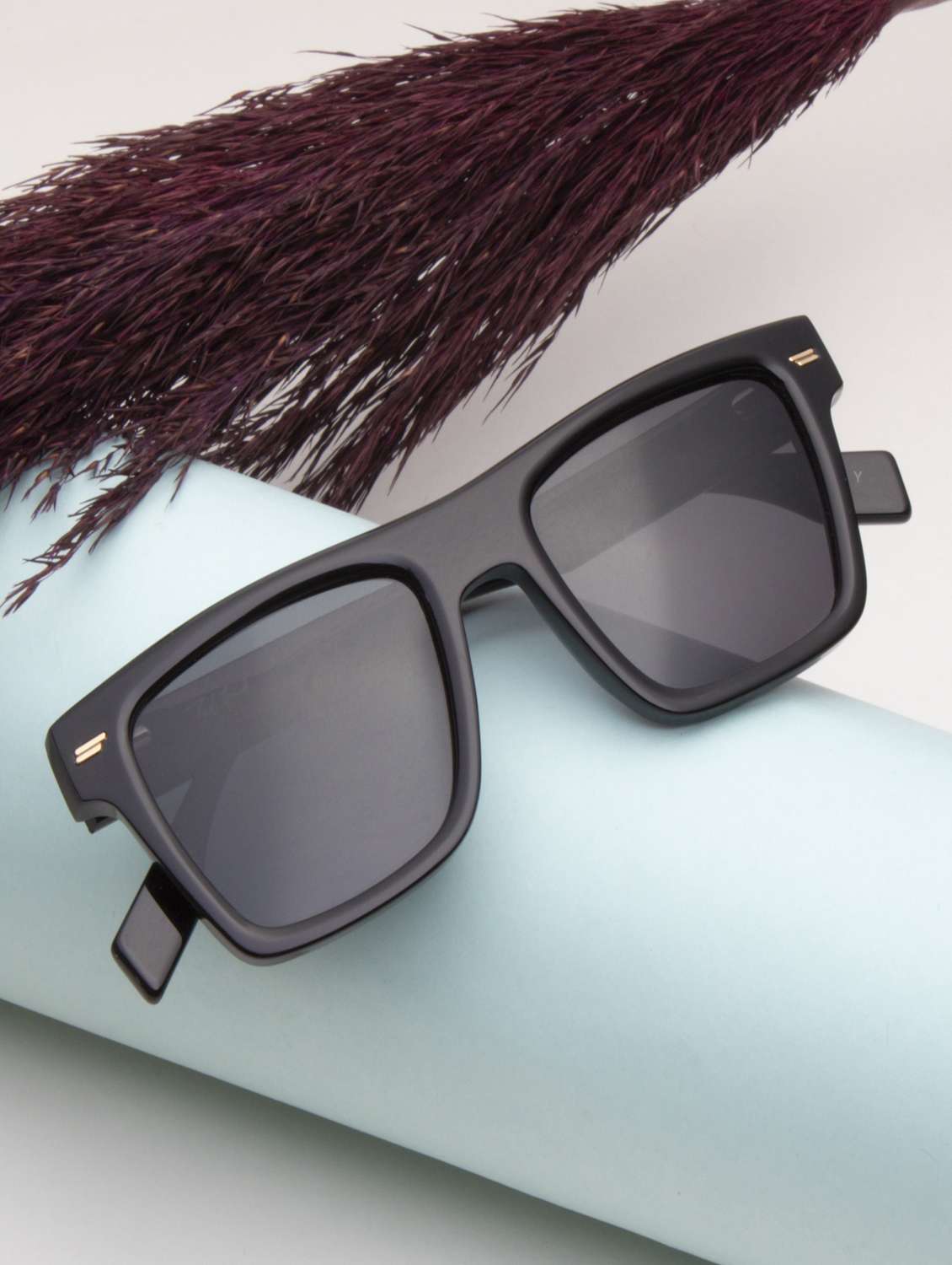 ted smith unisex brown premium italian acetate sunglasses with polarized lenses.