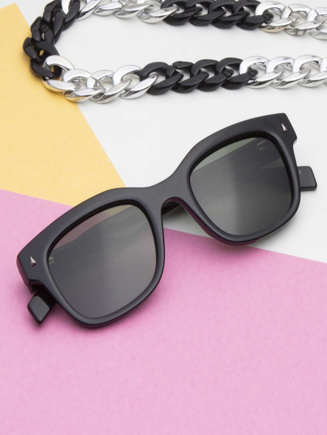 ted smith unisex black premium italian acetate sunglasses with polarized lenses.