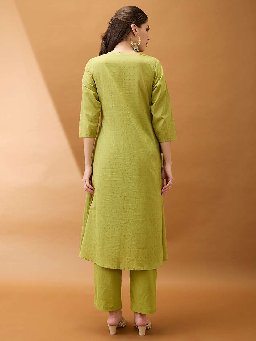 women green keyhole neck zari embroidered yoke woven design pleated a-line kurta with pants festive set - 21918784 -  Standard Image - 1