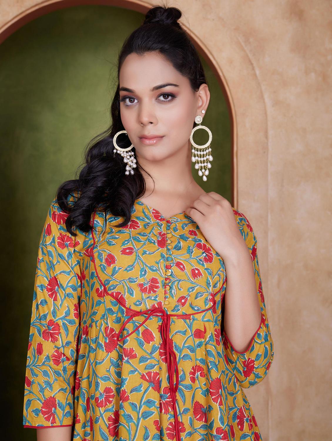 women three quarter sleeve kurta pant with dupatta set - 21918853 - Standard Image - 4