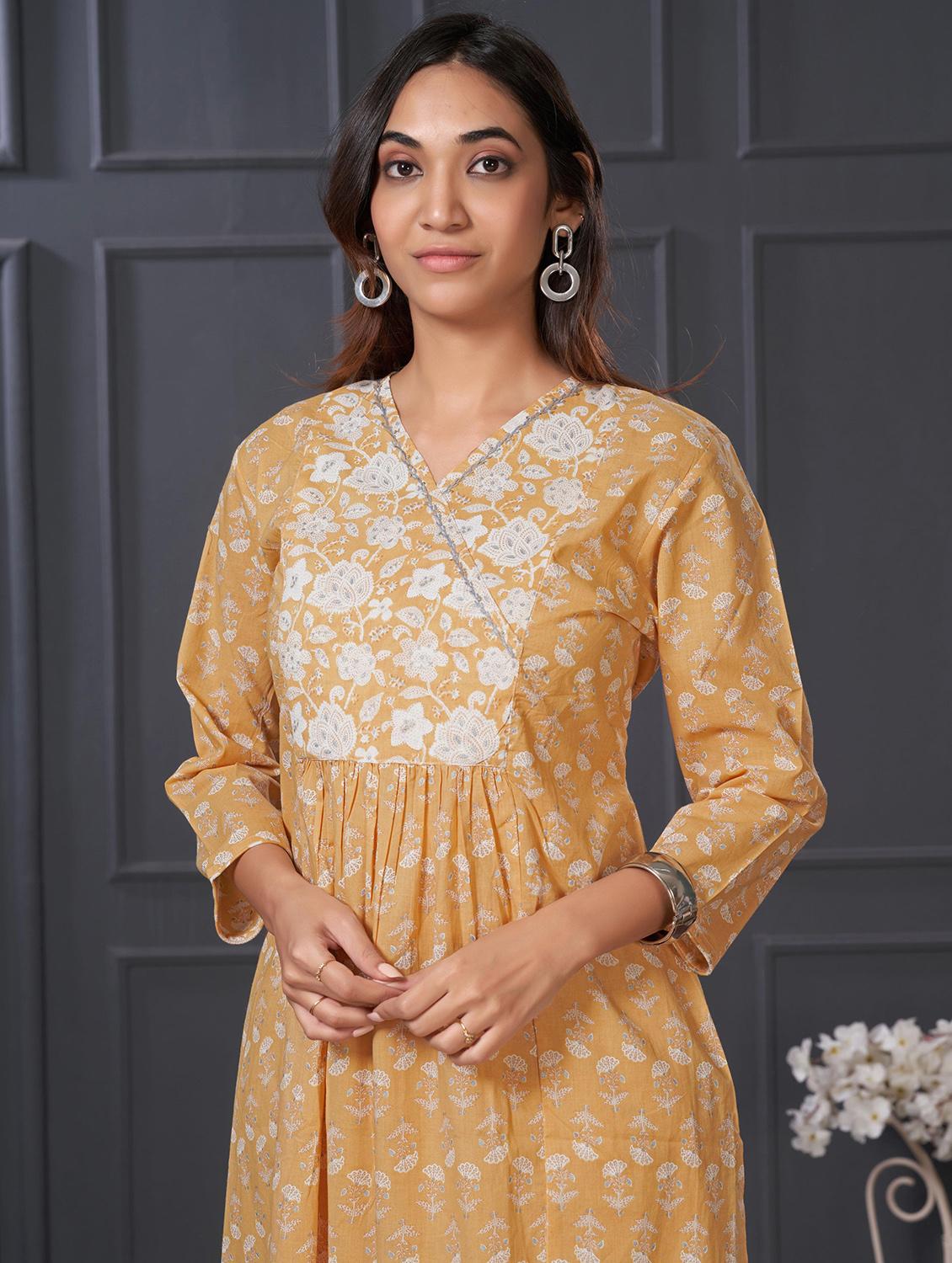 women three quarter sleeve kurta pant with dupatta set - 21918859 - Standard Image - 4