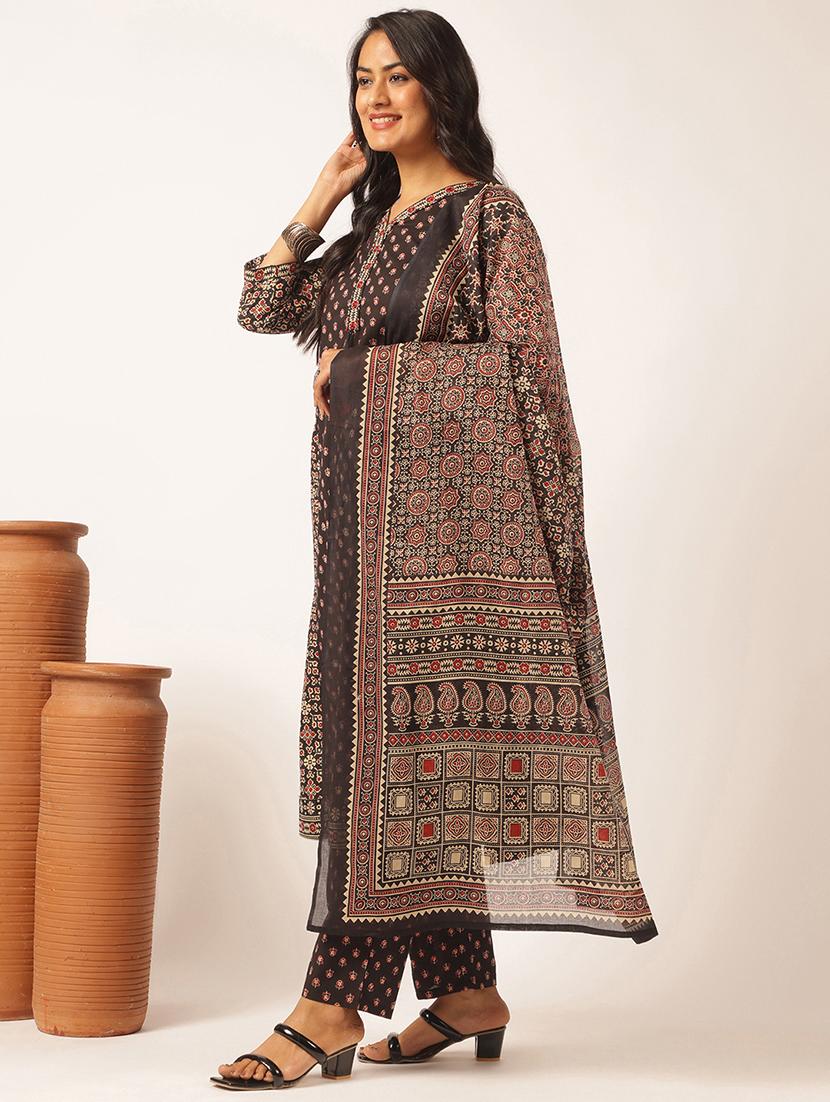women three quarter sleeve kurta pant with dupatta set - 21918873 - Standard Image - 1